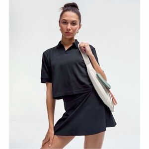 Lululemon Lightweight High-Rise Tennis Skirt in Black